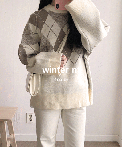  루루 라운드 아가일 루즈핏 니트 - knit